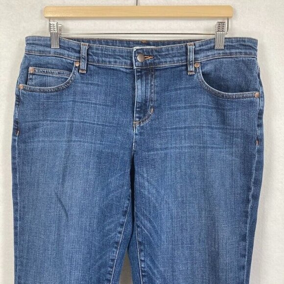 Eileen Fisher Stretch Mid Rise Med Wash Straight Leg Jeans Size 10 - Picture 2 of 6